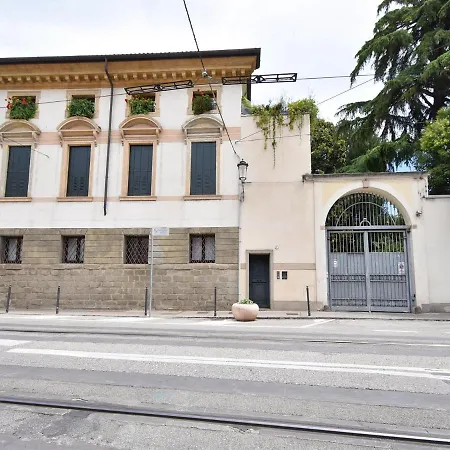Вилла Welc-om Palazzo Magnolia Luxury