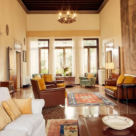 Вилла Welc-om Palazzo Magnolia Luxury